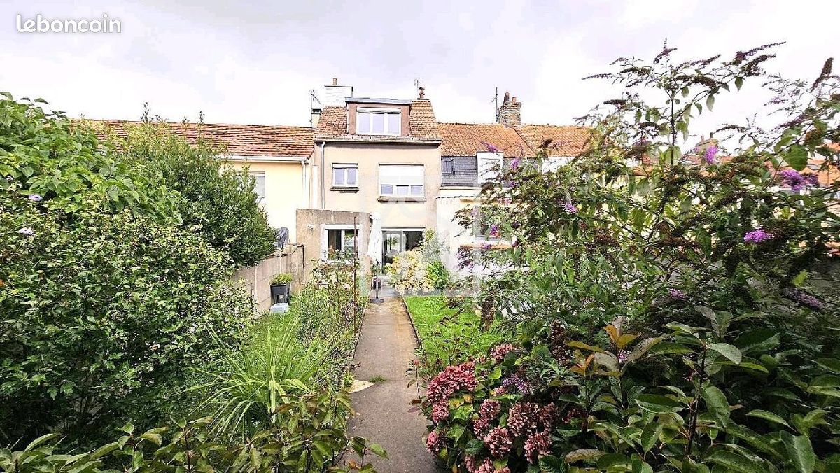 Maison 5 pièces 98 m² · à Calais · 98 m² · 189 000 €