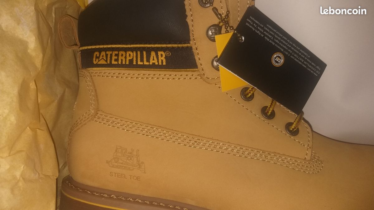 Chaussures Caterpillar taille 43 (image 2)