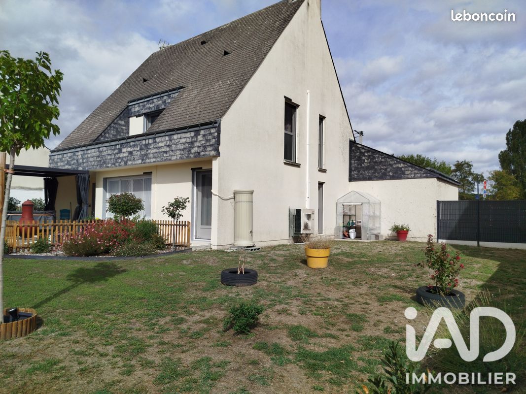 Maison 6 pièces 117 m² · à Bourgueil · 117 m² · 228 000 €