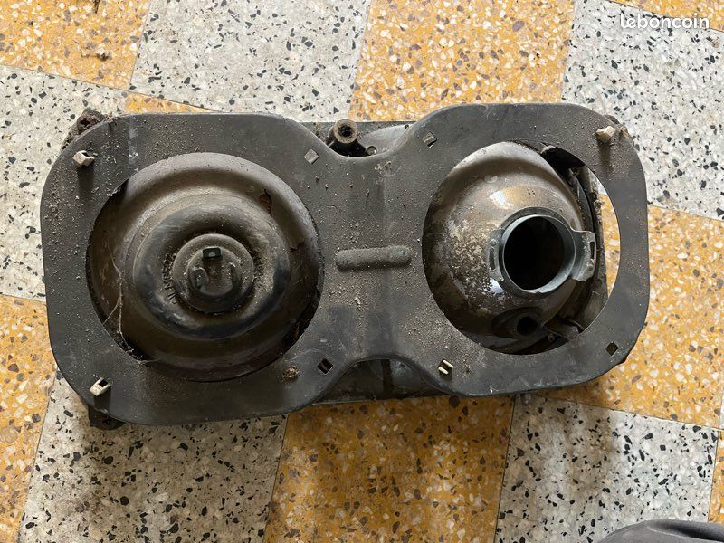 Phare Fiat 124 spécial T (image 2)
