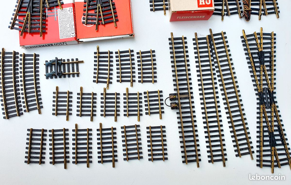 Aiguillage Droit HO Fleischmann 6044 En Laiton - Pour Réseau De Train électrique