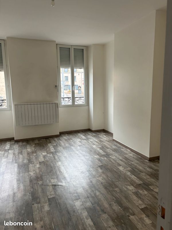 Appartement a louer vierzon - 3 pièce(s) - 51 m2 - Surfyn