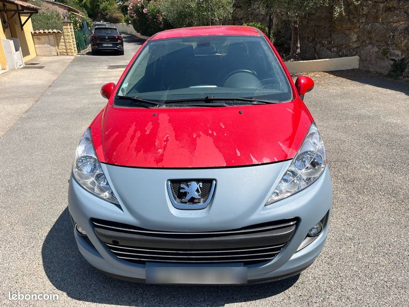 Vends Peugeot 207 1.4 VTi 95 ch (70 kW), 5 CV, boîte manuelle (image 6)