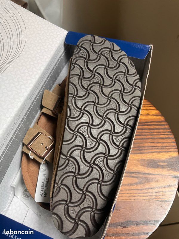 Birkenstocks (image 2)