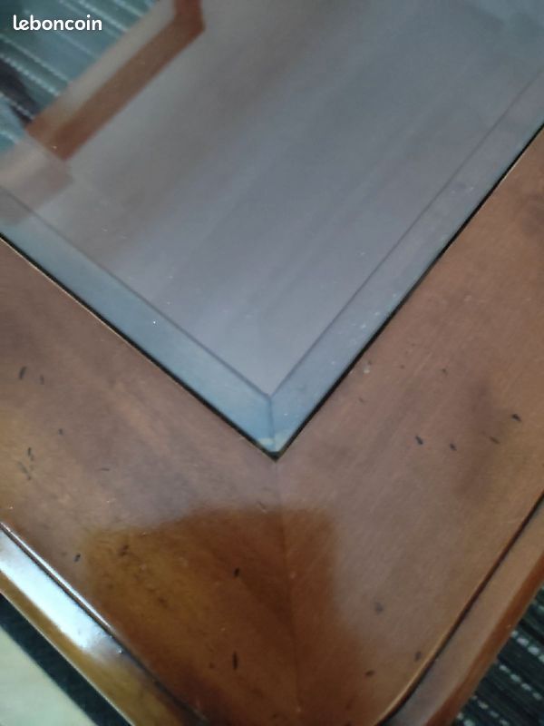 Vend table basse avec plateau en verre (image 2)