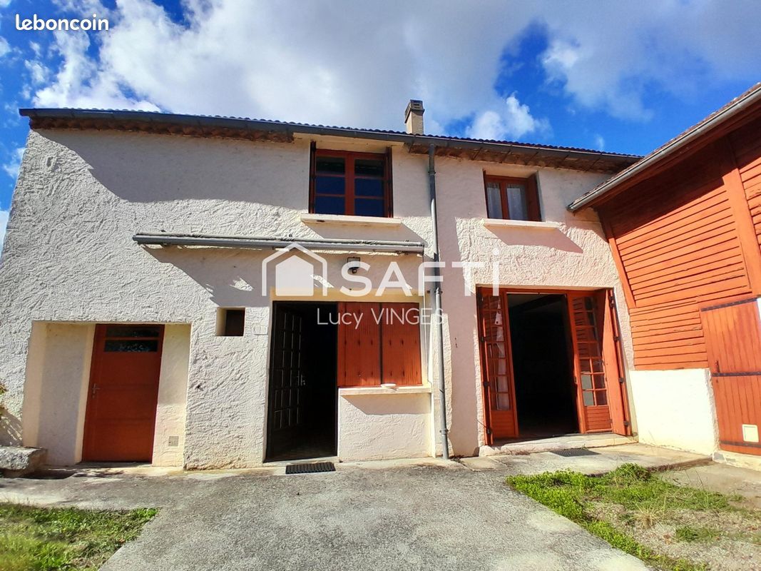 Maison 6 pièces 170 m² · à Puy-l'Évêque · 170 m² · 130 000 €