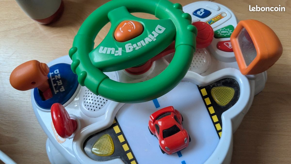 Avion Sonore Et Lumineux Oxybul – 2-5 Ans – 3 Figurines, Valises, Tracteur – Jeu D’imagination Réaliste