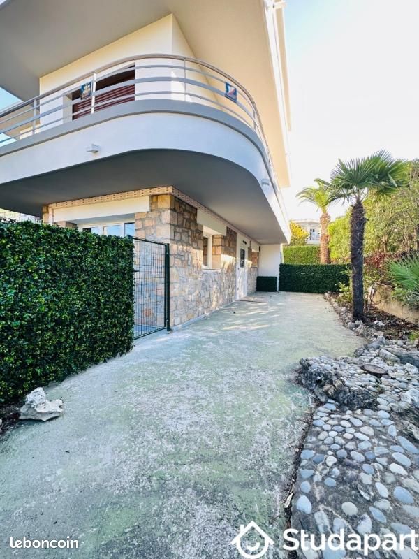 Appartement 2 pièces 32 m² · à Antibes · 32 m² · 820 €