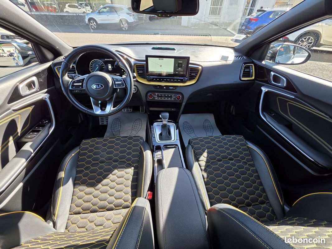 Kia XCEED 1.6 GDI 105CH + PLUG-IN 60.5CH ACTIVE DCT6 (image 12)