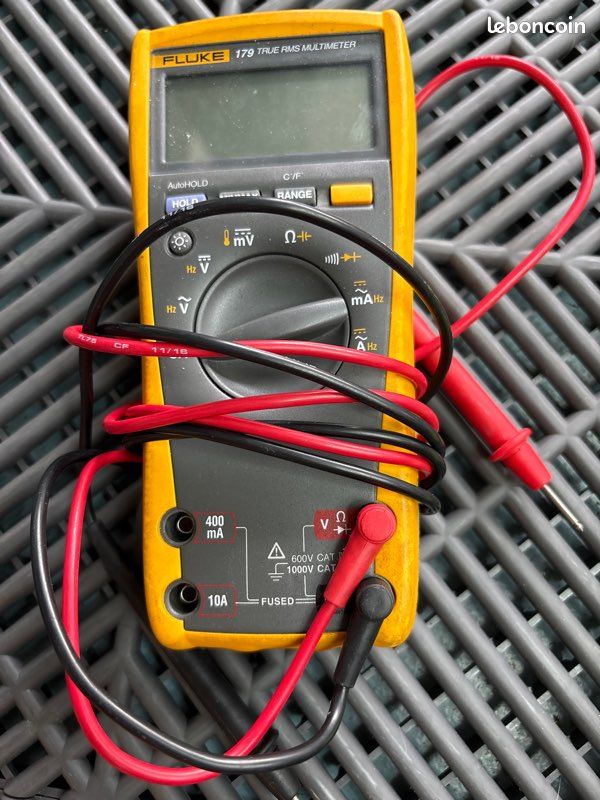 Fluke 179 (image 1)