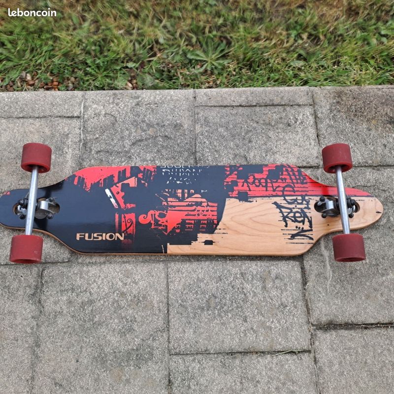 Skateboard 4 roues fusion (image 2)