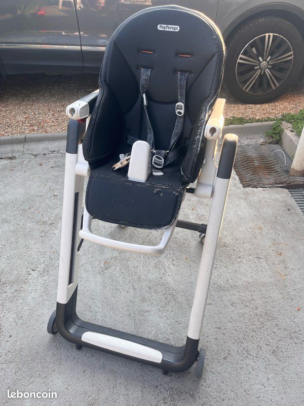 Chaise haute PegPerego (image 1)