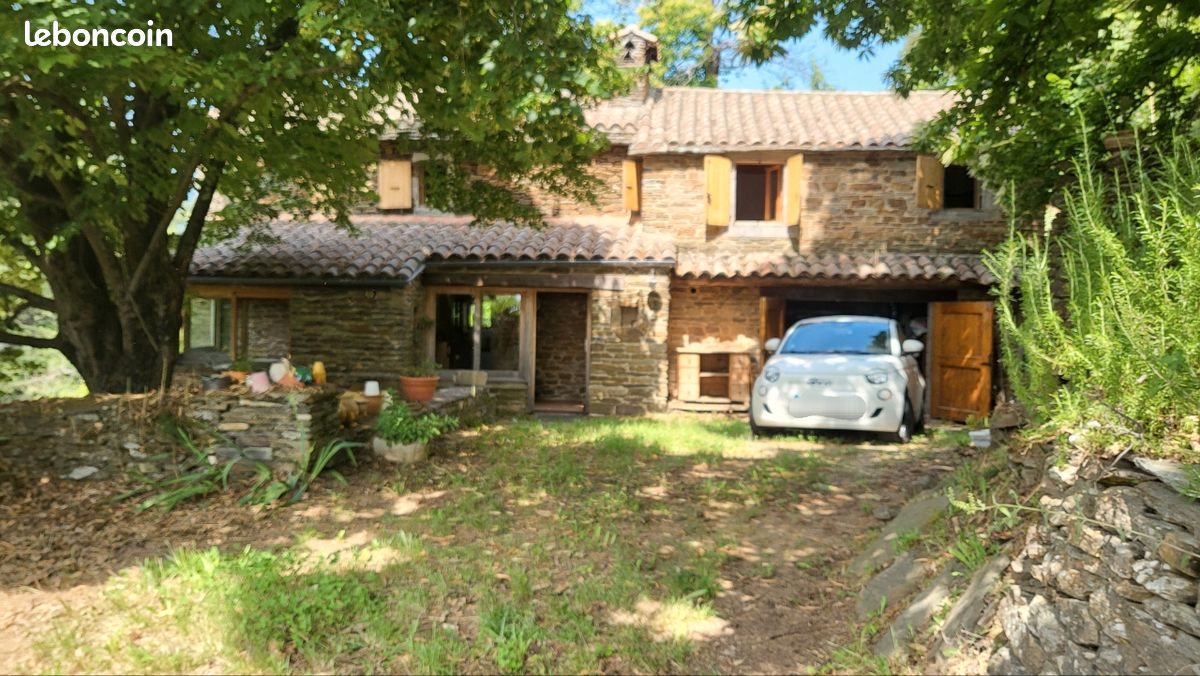 Maison 3 pièces 93 m² · à Sénéchas · 93 m² · 298 000 €