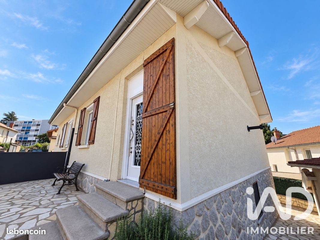 Maison 6 pièces 115 m² · à La Ricamarie · 115 m² · 169 000 €