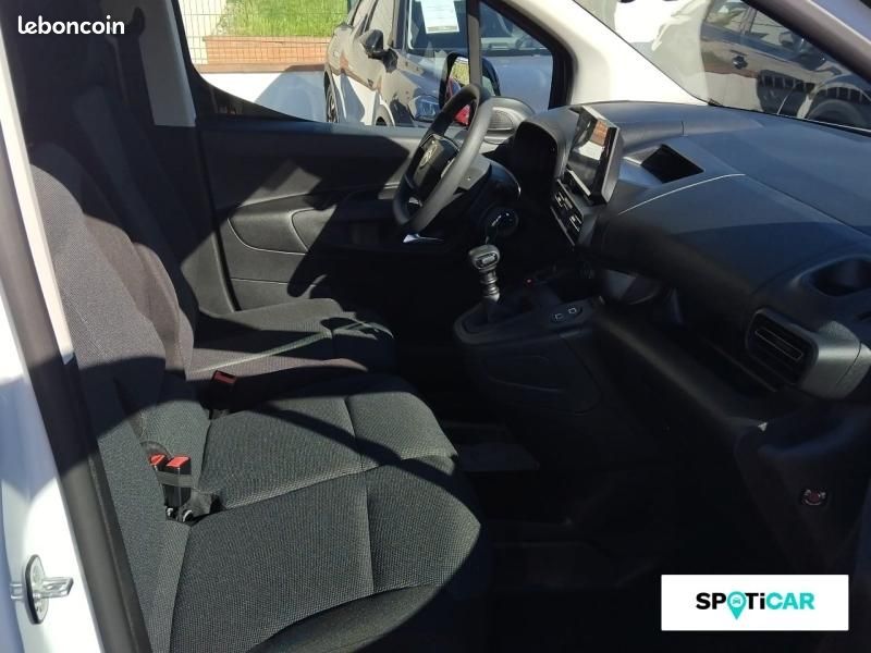 Citroen Berlingo Van M 650kg BlueHDi 100ch S&S Pack Premium Connect (image 10)