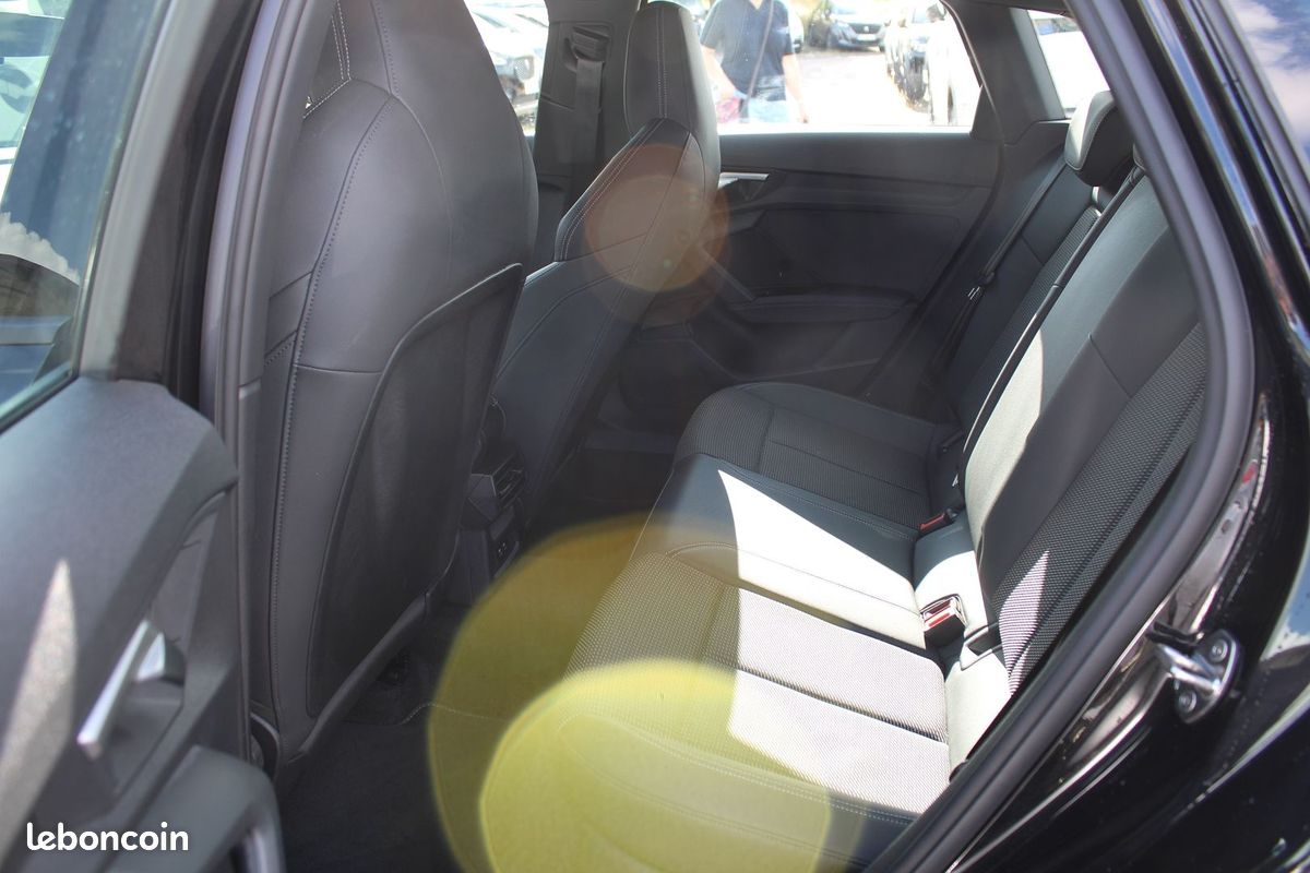 Audi A3 SPORTBACK TFSI 150 CV S-LINE HYBRIDE GPS 3D CAMÉRA JA 18 I-COKPIT FULL LED BOITE S-TRONIC (image 9)