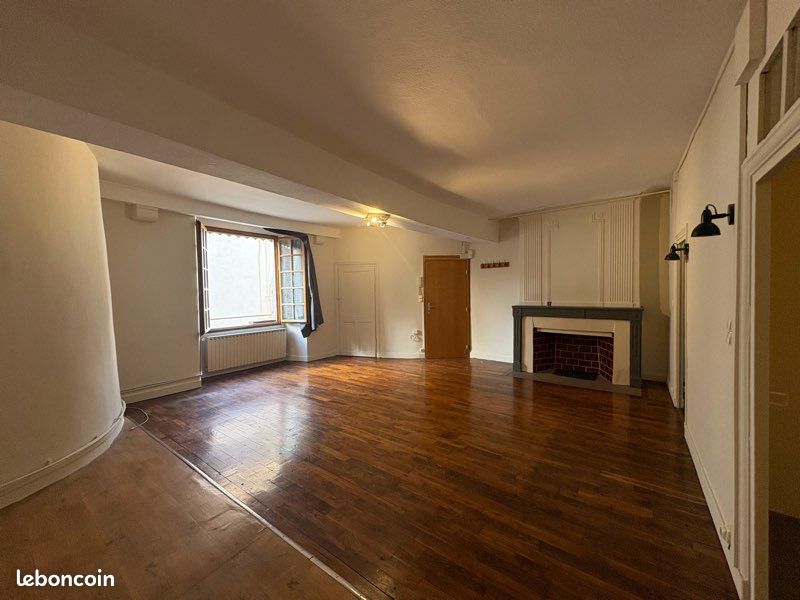 Appartement 2 pièces 62 m² · à Beaune · 62 m² · 900 €/mois