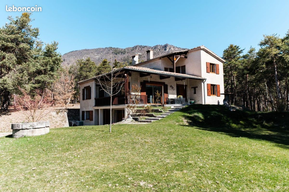 Maison 6 pièces 185 m² · à Veynes · 185 m² · 650 000 €