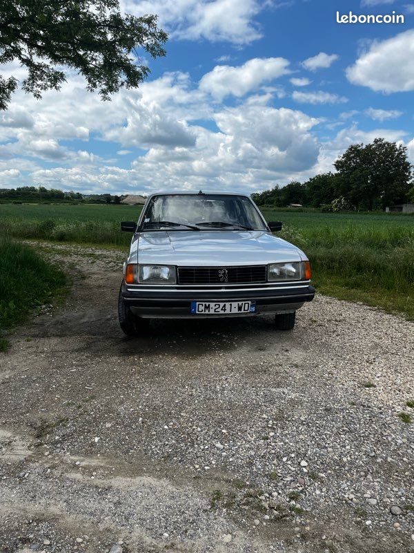Peugeot 305 SR (image 1)