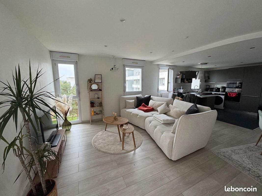 Appartement 3 pièces 70 m² · à Rennes · 70 m² · 967 €