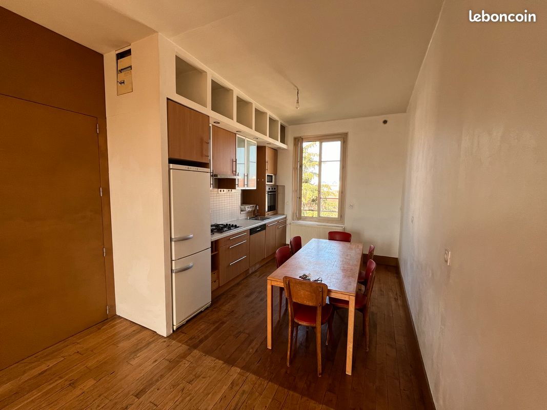 Maison 4 pièces 84 m² · à Lyon · 84 m² · 1 559 €/mois