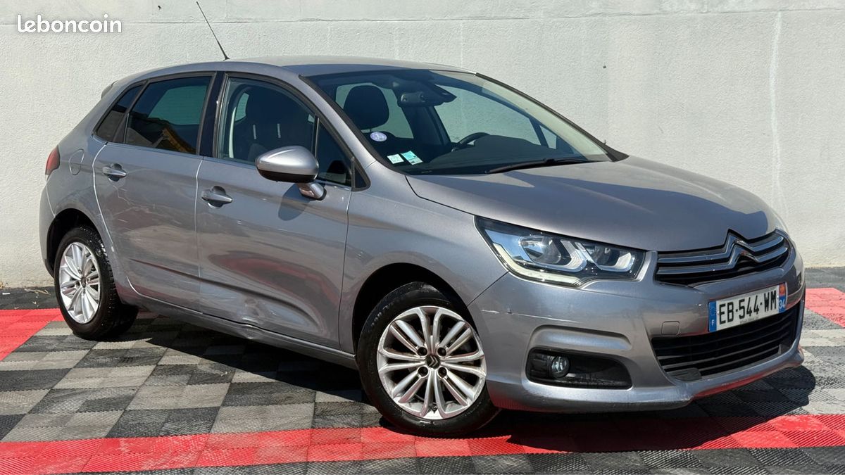 CITROEN C4 1.2 PURE TECH 110 Cv LIVE (image 2)