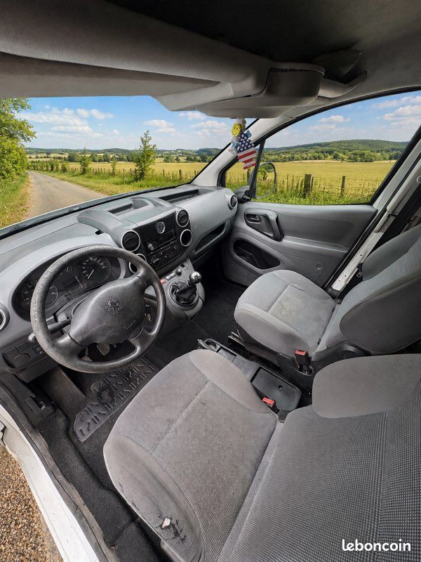 Peugeot partner 1.6 hdi 75 (image 3)