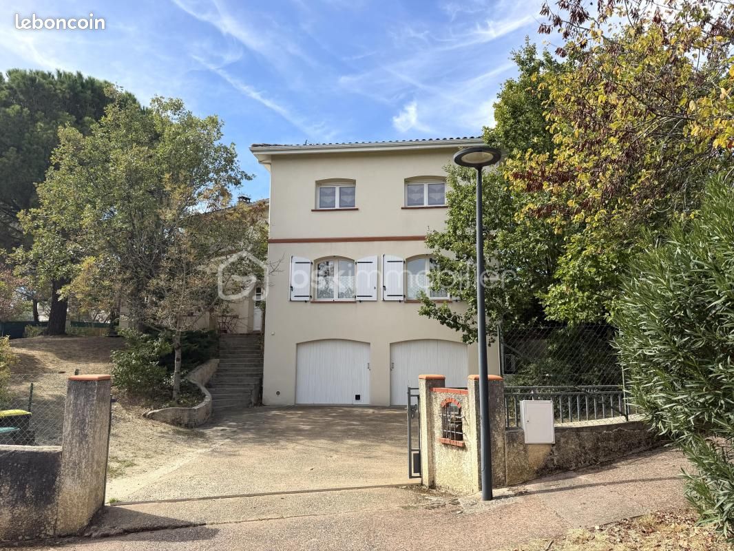 Maison 7 pièces 200 m² · à Cornebarrieu · 200 m² · 490 000 €