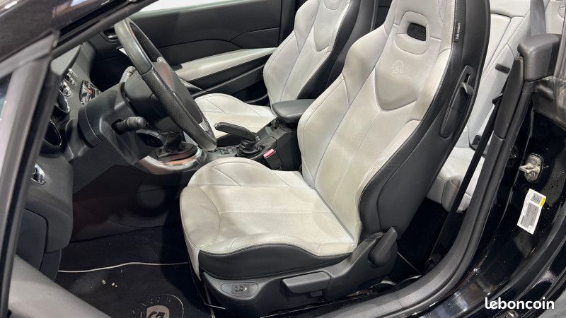 Peugeot 308 CC 2.0 HDI136 FAP ROLAND GARROS II (image 9)
