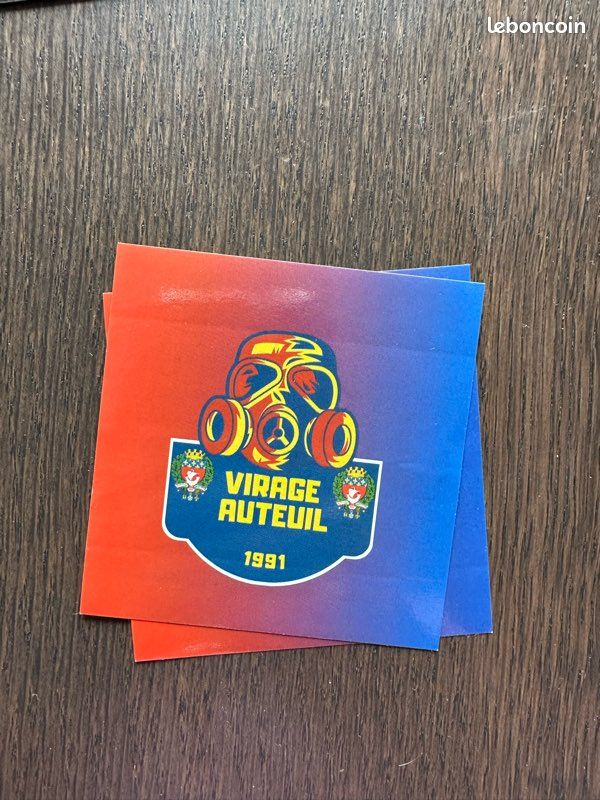 1 autocollant Virage Auteuil - Tribune G - Cosmopolites & Fiers (ultra Paris) - Collection
