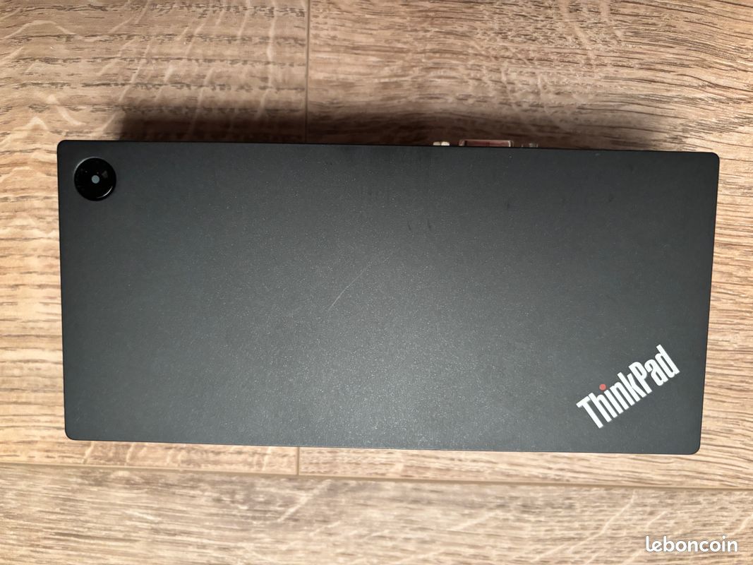 Station d'Accueil Lenovo ThinkPad Type 40A9 DK1633 USB-C avec Adaptateur et Câble