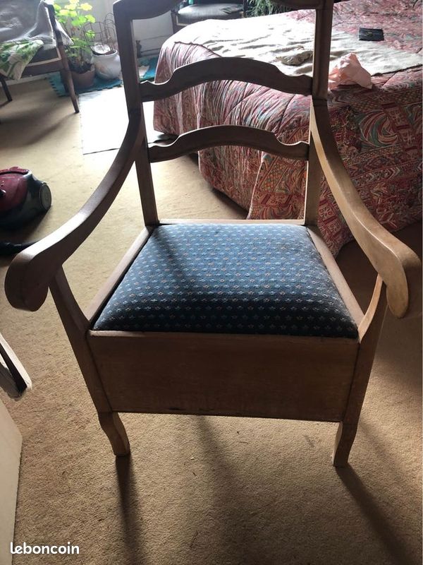 Fauteuil confortable merisier (image 1)