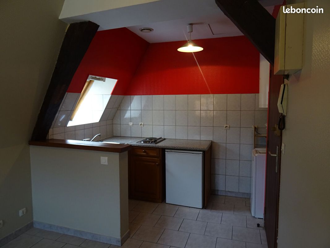 Appartement 1 pièce 30 m² · à Auxerre · 30 m² · 328 €/mois