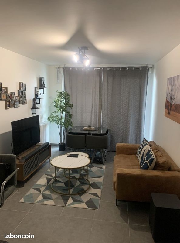 Appartement 2 pièces 44 m² · à Chennevières-sur-Marne · 44 m² · 950 €/mois