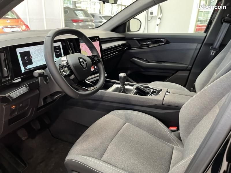 Renault Austral 1.2 TCe mild hybrid advanced 130ch Equilibre (image 11)