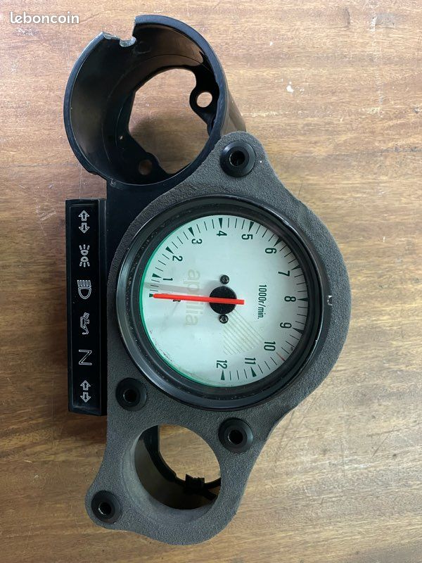 Tableau de bord compte tours aprilia rs 125 (image 1)