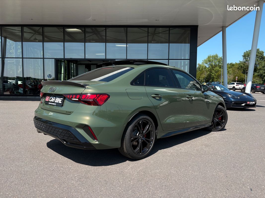 Audi A3 Berline S Line 150CH Toit Ouvrant Son Sonos Matrix LED Pack Carbone Caméra Carplay Affichage tête haute Sièges RS 18P 579/mois (image 2)