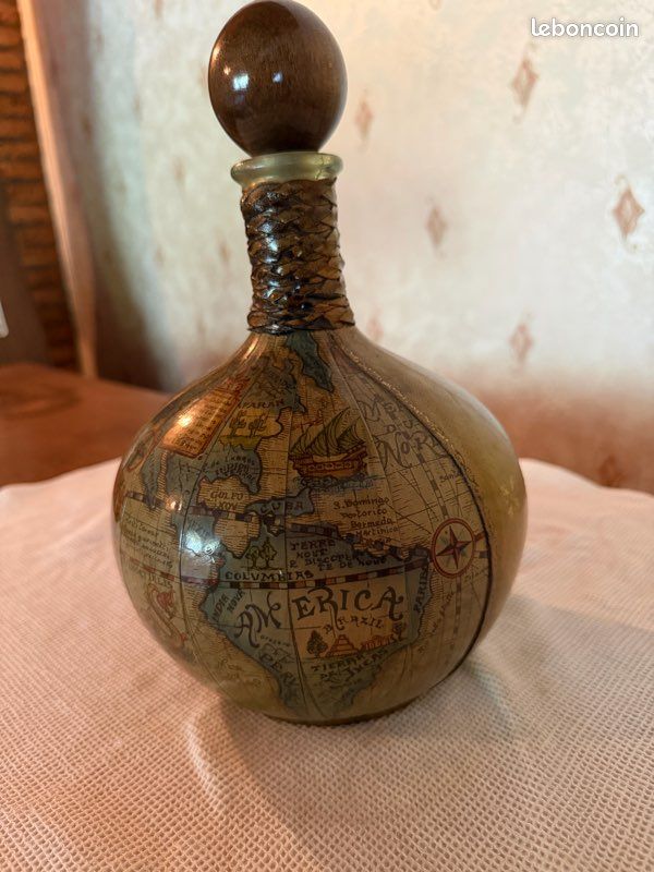Bouteille décorative au style ancien globe terrestre (image 2)