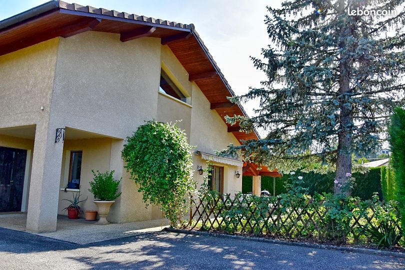 Maison 8 pièces 237 m² · à Amancy · 237 m² · 840 000 €