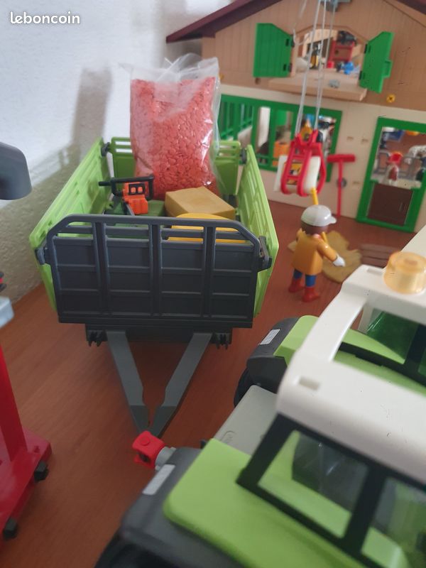 Playmobil ferme tracteur silo 4x4 enclos... (image 8)