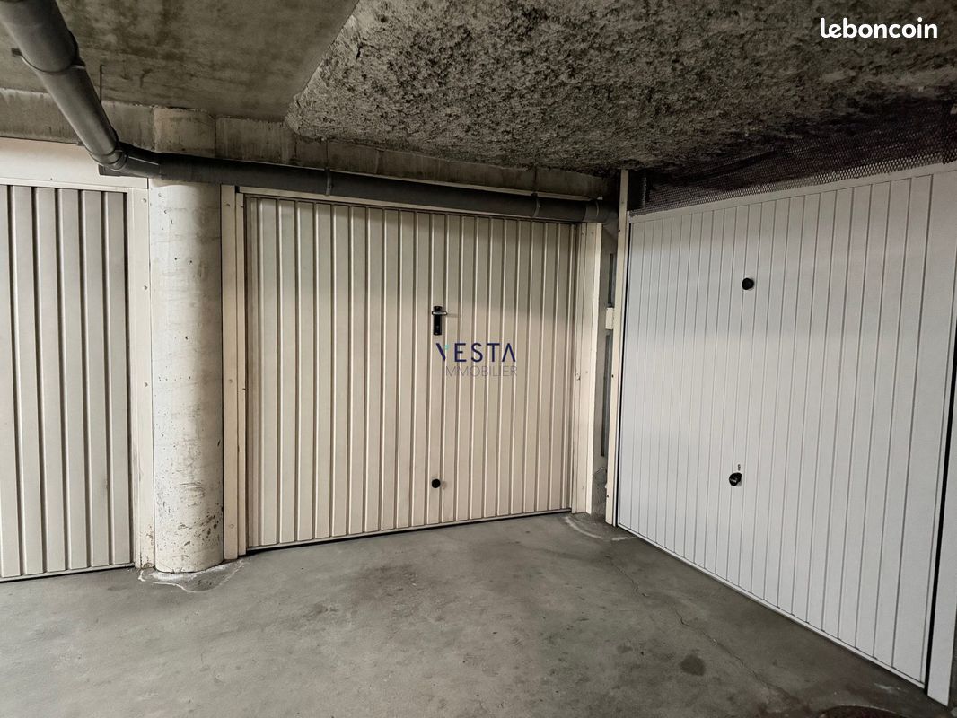 Parking 15 m² · à Toulouse · 15 m² · 128 €