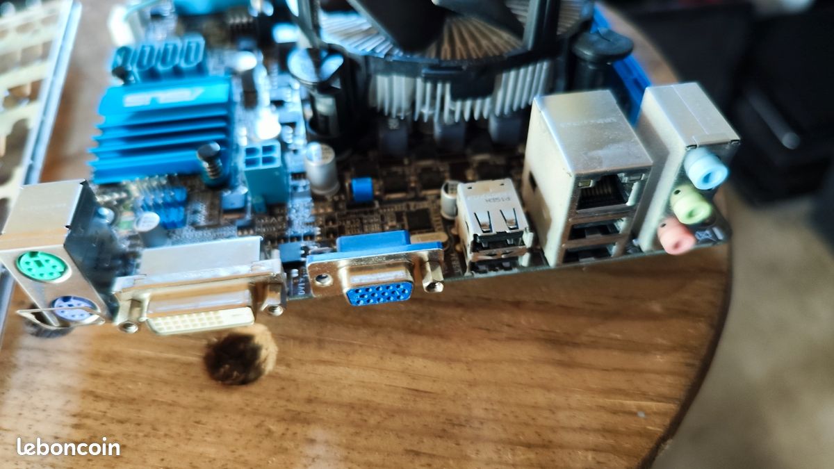Lot Carte Mère MSI + Processeur Intel + RAM - Socket LGA 1150 - ATX - Occasion