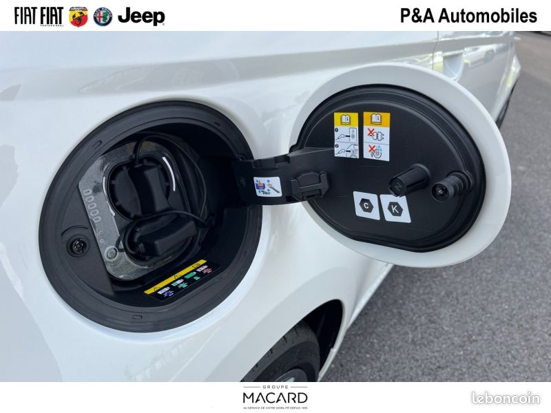 Abarth 500 e 155ch Pack 4cv (image 16)