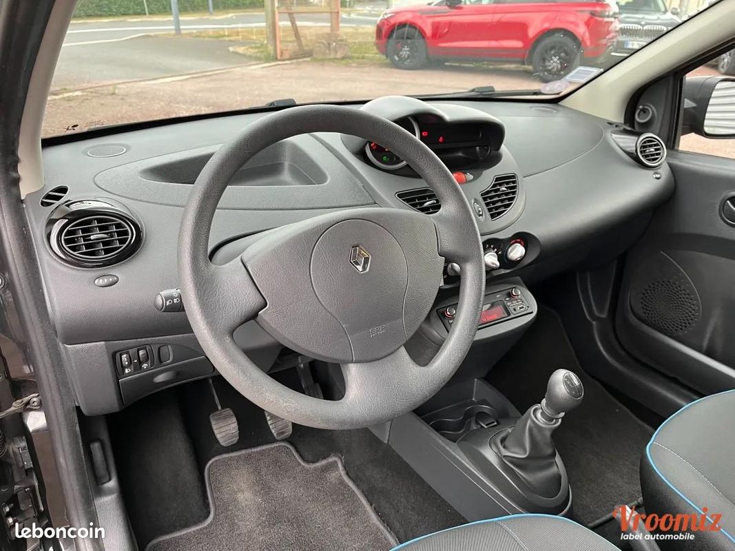 Renault Twingo 1.2 LEV 75 LIMITED (image 8)
