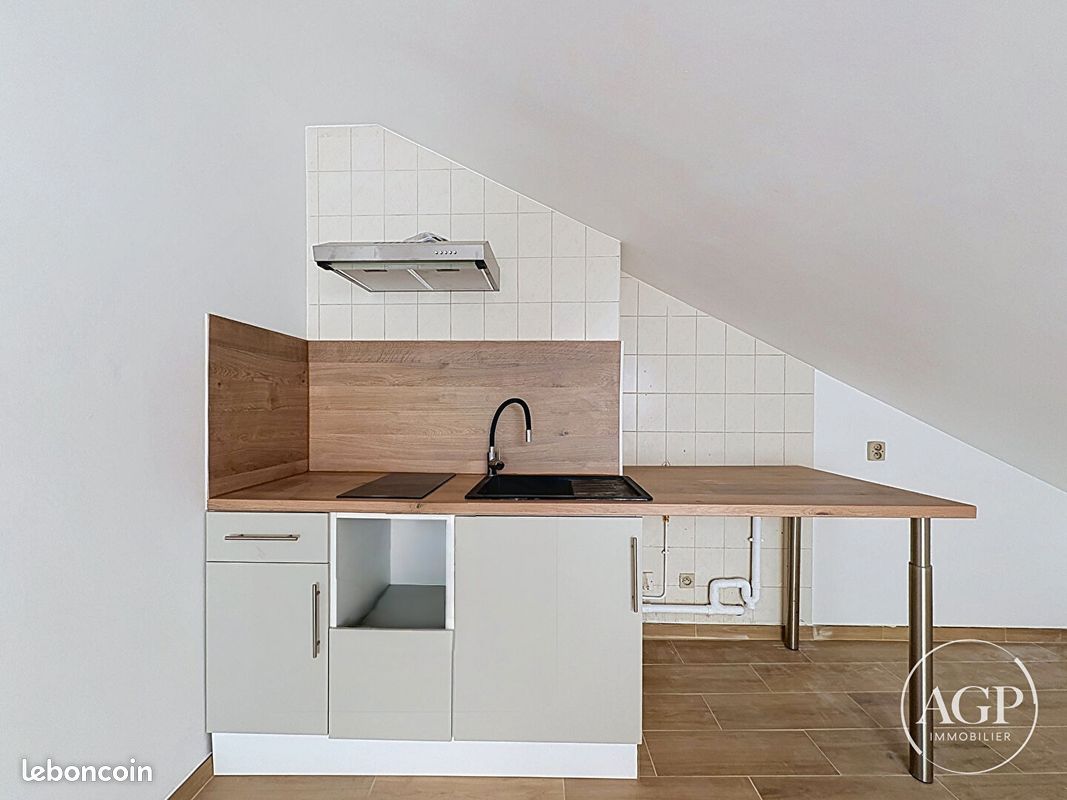 Appartement 2 pièces 22 m² · à Orléans · 22 m² · 550 €/mois