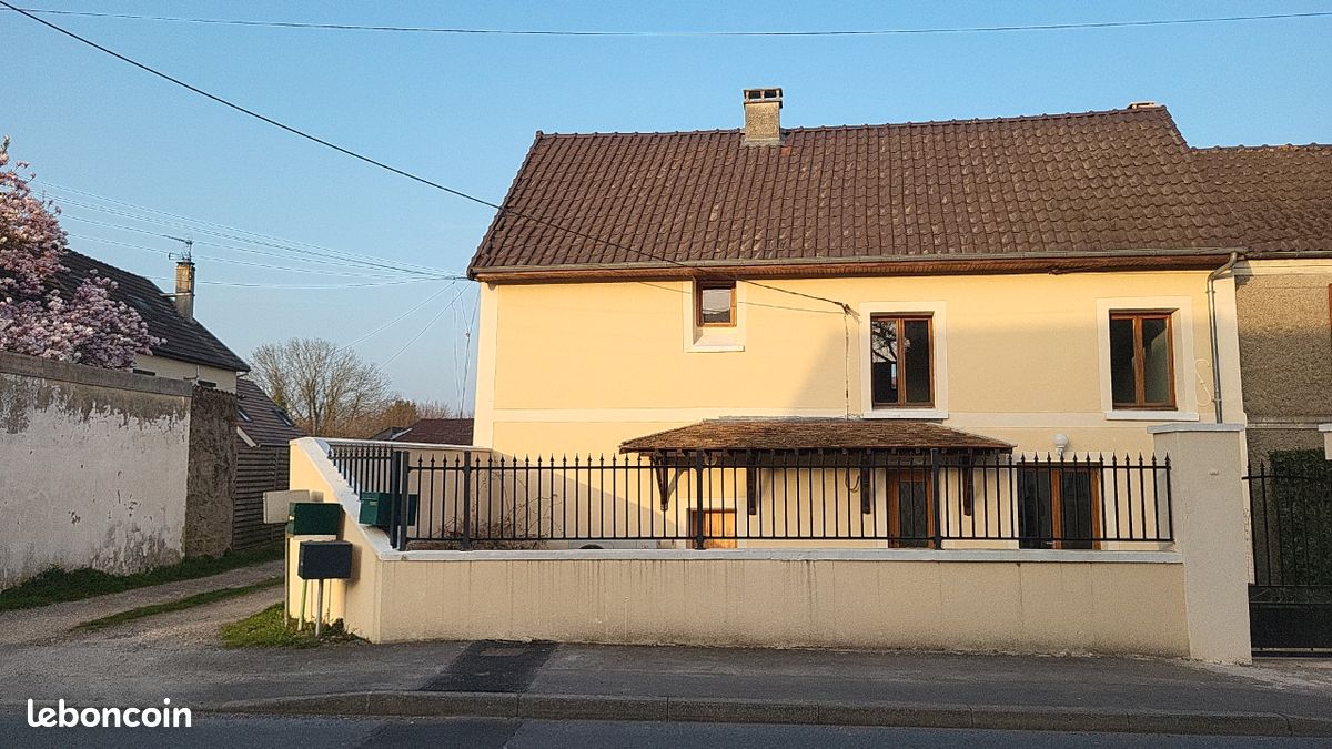 Maison 7 pièces 115 m² · à Claye-Souilly · 115 m² · 330 000 €
