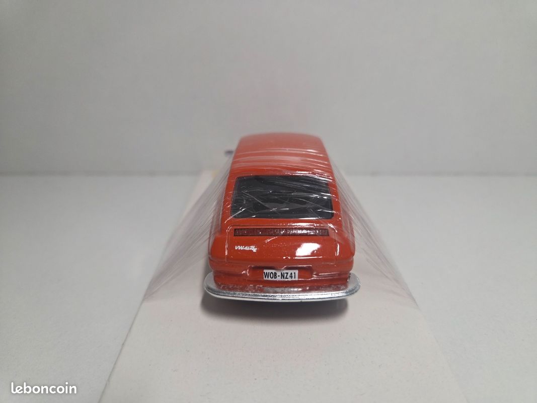 Miniature Volkswagen T1 A 1/43 AutoCult Palten Diesel Blanche/rouge