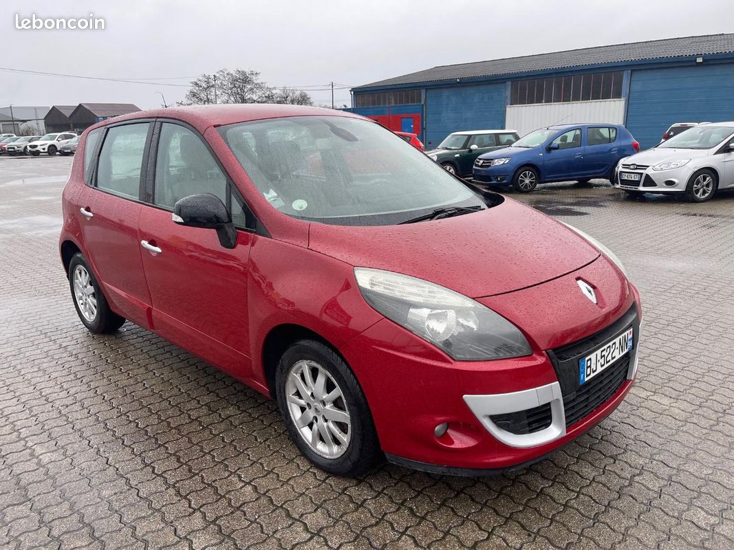Renault scenic 1.5 dci 110 cv exception revise garantie (image 2)