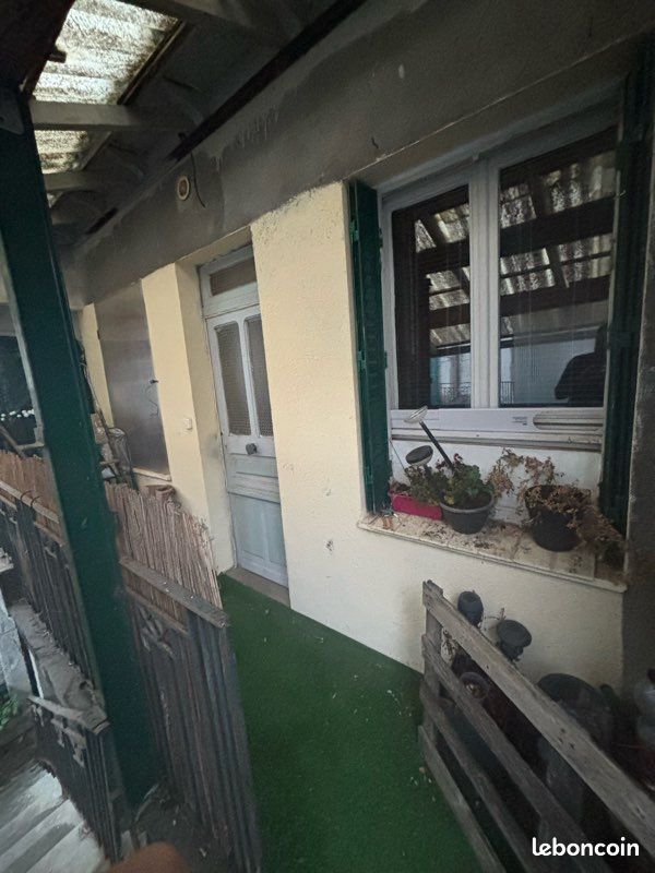 Maison 5 pièces 90 m² · à Mur-de-Barrez · 90 m² · 85 000 €