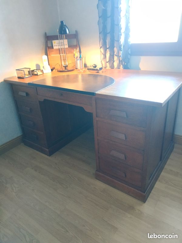 Bureau en chêne (image 1)